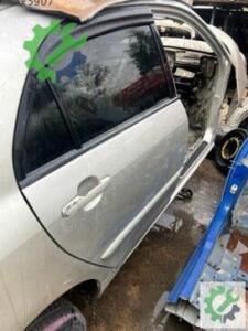 Çıkma Sağ Arka Kapı — Toyota Corolla