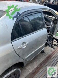 Sağ Arka Kapı Toyota Corolla — Sökme Çıkma