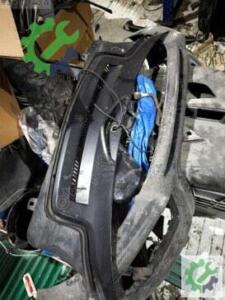 Fiat Uno Orijinal Çıkma Ön Cam Izgarası