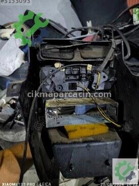 Fiat Uno Orta Konsol çıkma parça
