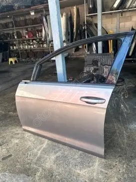 Volkswagen Golf Sol Ön Kapı çıkma parça