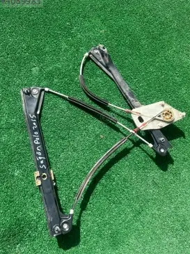 Volkswagen Polo Sağ Ön Cam Krikosu çıkma parça