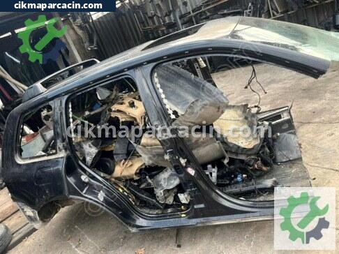Volkswagen Touareg Sağ Arka Çamurluk çıkma parça
