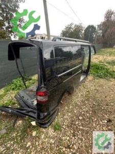 Volkswagen Transporter Sağ Arka Kelebek Camı Çıkma