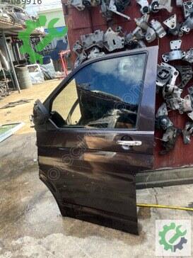 Volkswagen Transporter Sol Ön Kapı çıkma parça
