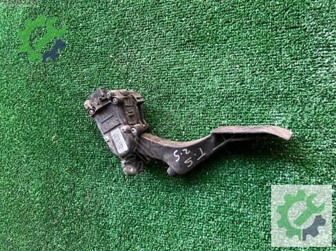 Volkswagen Transporter Pedal çıkma parça