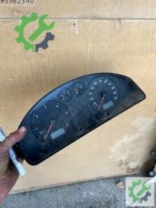 Km Saati Volkswagen Transporter — Sökme Çıkma