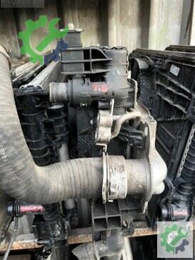 Volkswagen Transporter Radyatör çıkma parça