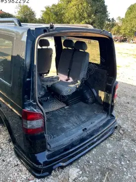 Volkswagen Transporter Sol Arka Çamurluk çıkma parça