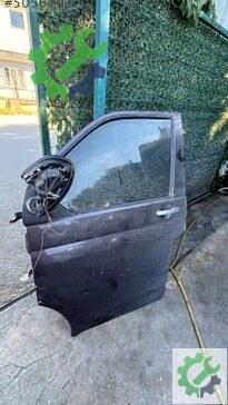 Volkswagen Transporter Sol Ön Kapı çıkma parça