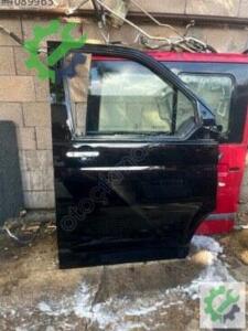 Volkswagen Transporter Orijinal Çıkma Sağ Ön Kapı (2. Adet)