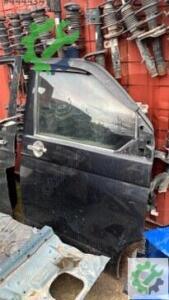 Çıkma Sağ Ön Kapı — Volkswagen Transporter