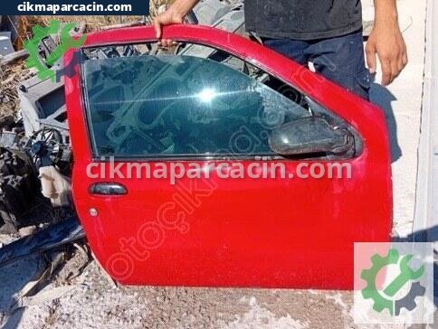 Fiat Palio Sağ Ön Kapı çıkma parça