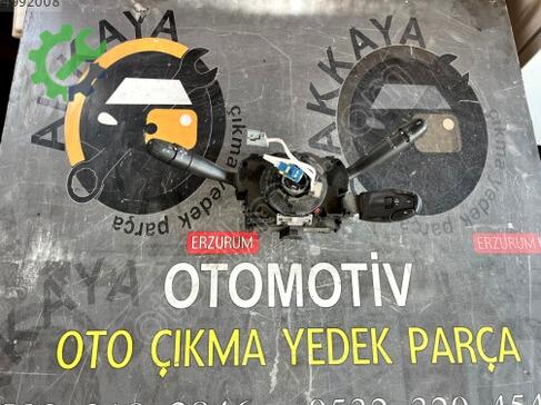Peugeot Partner Far 98062255XT çıkma parça