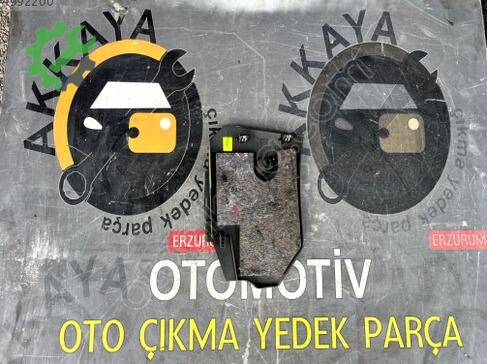 Peugeot Partner Orta Konsol 9680935077 çıkma parça