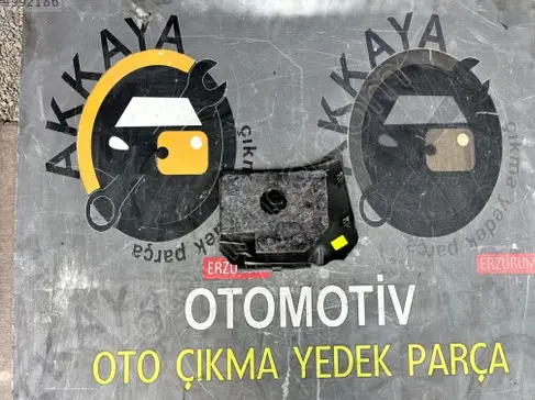 Peugeot Partner Orta Konsol 9680935277 çıkma parça