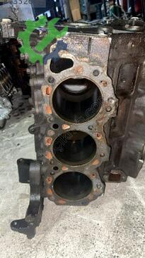 Nissan Pathfinder Blok VG33 çıkma parça