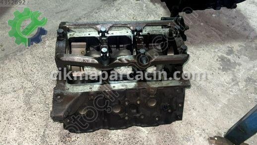 Nissan Pathfinder Blok çıkma parça