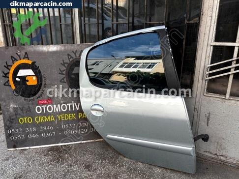 Peugeot 206 Sağ Arka Kapı çıkma parça
