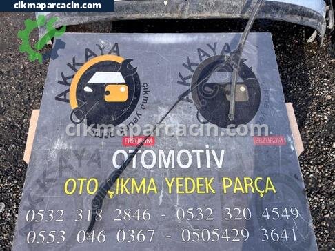 Peugeot 207 Silecek Kolu çıkma parça