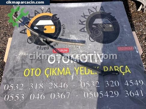 Peugeot 207 Silecek Kolu çıkma parça