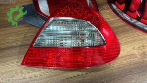 Peugeot 207 Sağ ön Kelebek Camı Orjinal Çıkma