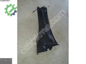 PEUGEOT 301 ÖN CAM ALT IZGARASI SAĞ
