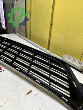 Peugeot 301 Tampon Izgarası 9816027880 çıkma parça