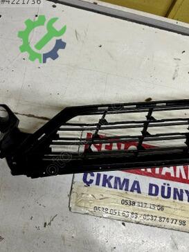 Peugeot 301 Tampon Izgarası 9816027880 çıkma parça