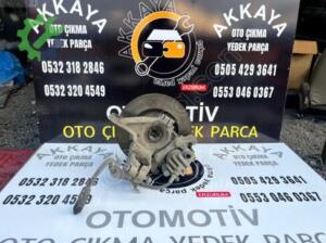 Peugeot 306 Sağ ön Fren Merkezi / Kaliper Orjinal Çıkma