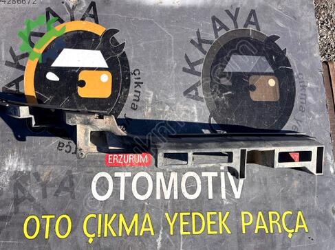 Peugeot 307 Tampon Braketi çıkma parça