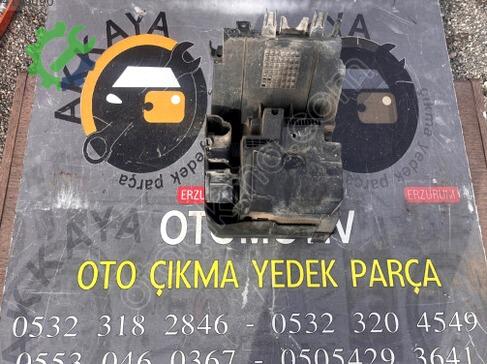 Peugeot 307 Sigorta Kutusu çıkma parça
