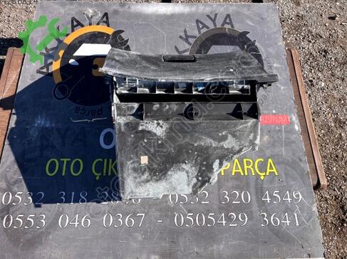 Peugeot 307 Torpido Kapağı çıkma parça