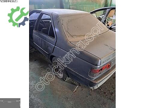 Peugeot 405 Arka Çamurluk çıkma parça