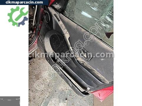 Peugeot 405 Kapı Döşemesi çıkma parça