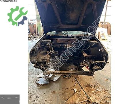 Peugeot 405 Ön Kaput çıkma parça