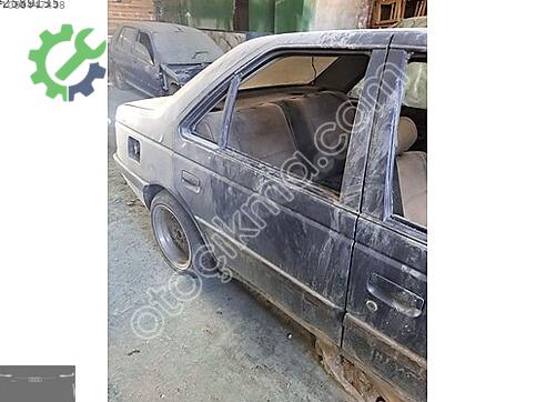 Peugeot 405 Arka Kapı çıkma parça
