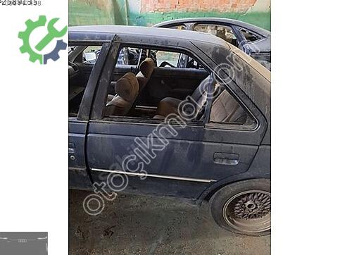 Peugeot 405 Arka Kapı çıkma parça