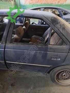 Peugeot 405 Arka Kapı çıkma parça