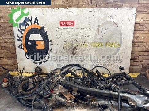 Peugeot 406 Motor Tesisatı çıkma parça
