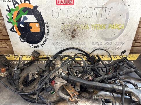 Peugeot 406 Motor Tesisatı çıkma parça
