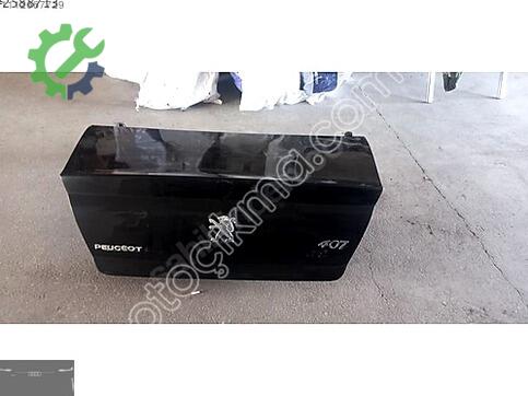 Peugeot 407 Bagaj Kapağı çıkma parça