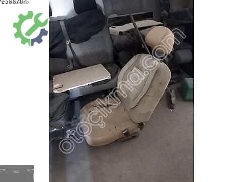 Peugeot 207 Koltuk Başlığı çıkma parça