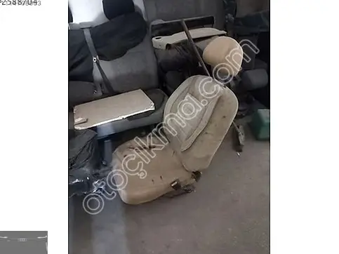 Peugeot 207 Koltuk Başlığı çıkma parça
