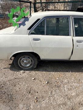 Peugeot 504 Sağ Arka Kapı çıkma parça