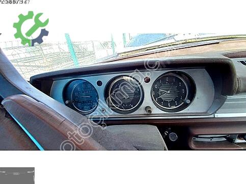 Peugeot 504 Torpido çıkma parça