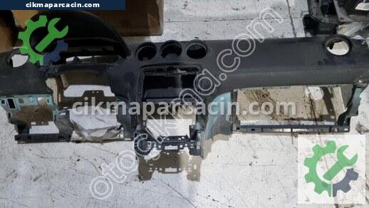 Peugeot RCZ Torpido çıkma parça