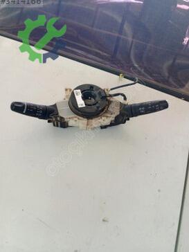 Nissan Primera Sinyal Kolu çıkma parça