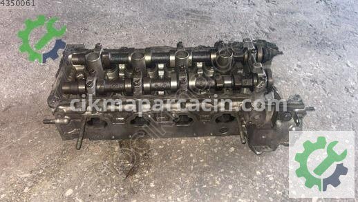 Nissan Primera Silindir Kapağı AU-0 çıkma parça