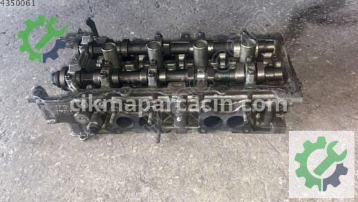 Nissan Primera Silindir Kapağı AU-0 çıkma parça